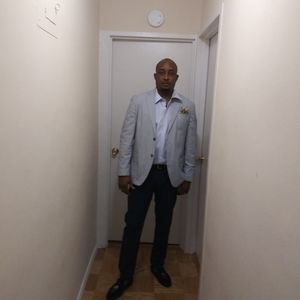 Meet your Posher, Robert